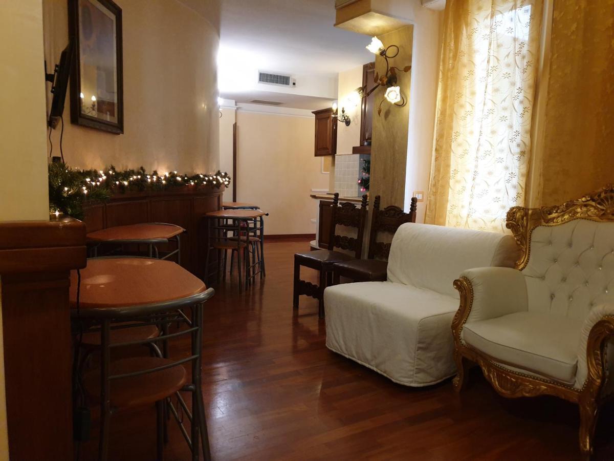 Katti House 2 Hotel Флоренция Екстериор снимка